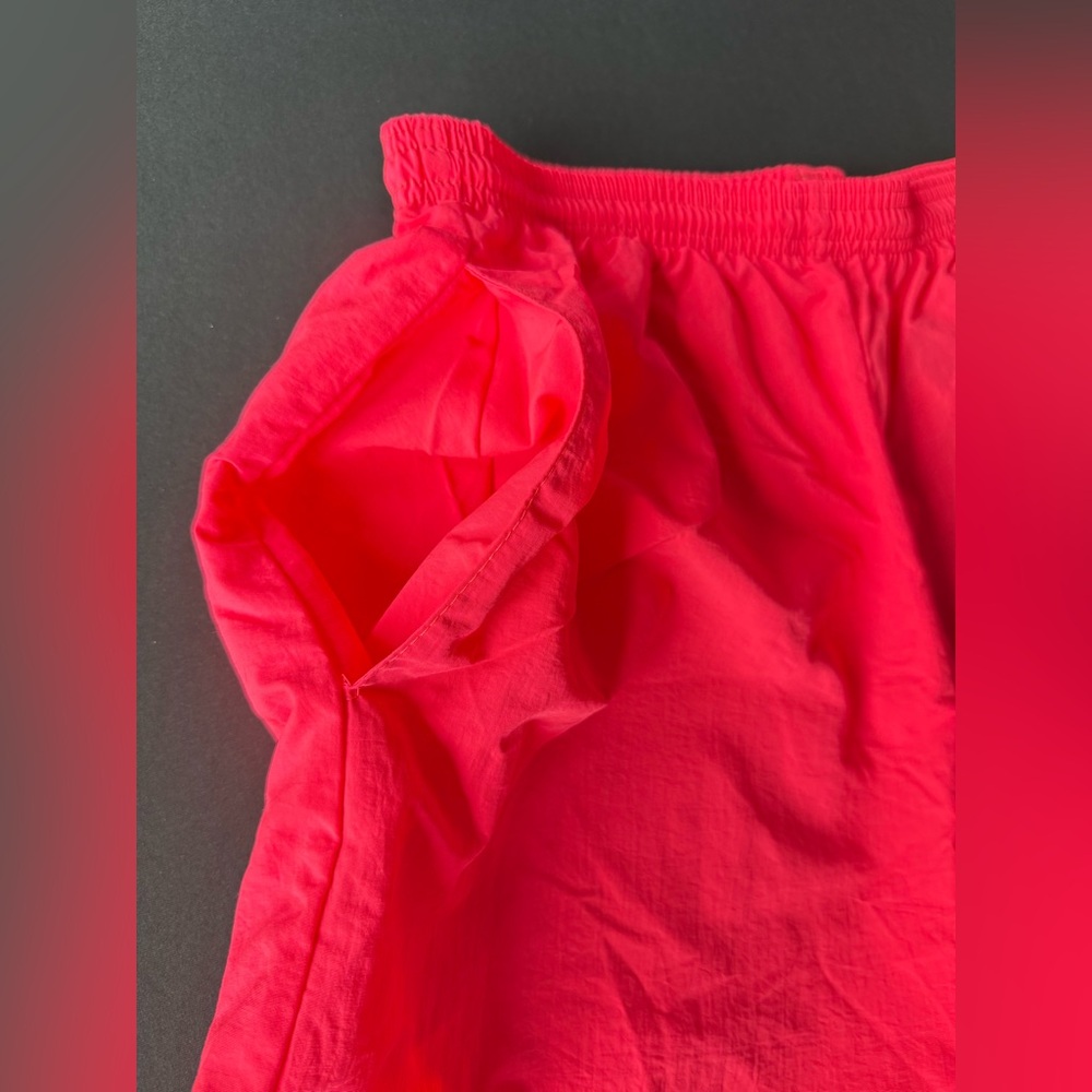Vintage Shephard's Tiki Beach Bar & Grill Clearwater, FL Shorts - Size LARGE - Picture 5 of 7
